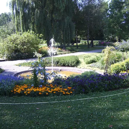 منتزه العطل Ferienhaus Bad Waltersdorf 4*