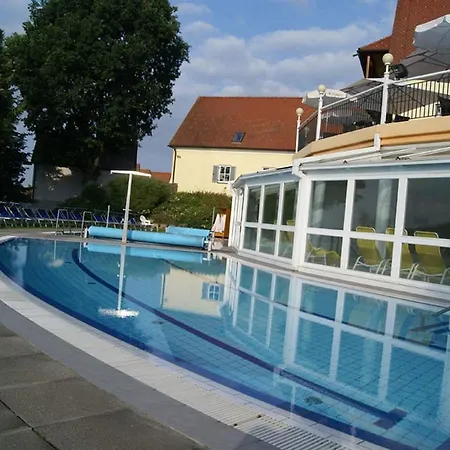 Prázdninový areál Ferienhaus Bad Waltersdorf 4*