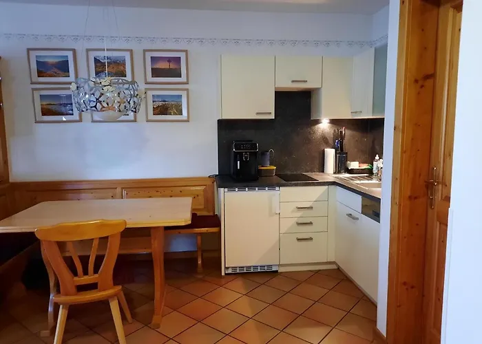 Ferienhaus Bad Waltersdorf منتزه العطل