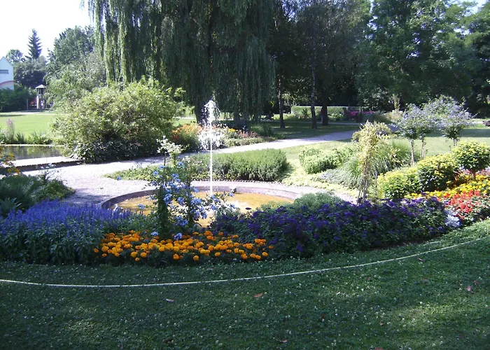 منتزه العطل Ferienhaus Bad Waltersdorf 4*