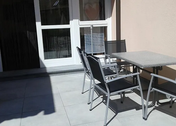 Ferienhaus Bad Waltersdorf منتزه العطل باد والترزدورف