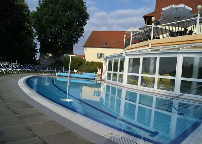 منتزه العطل Ferienhaus Bad Waltersdorf 4*