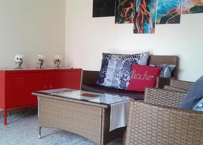 Ferienhaus Bad Waltersdorf منتزه العطل 4*